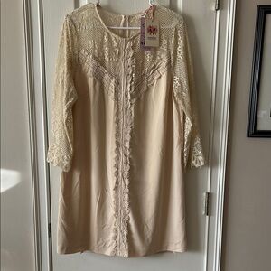 Entro Cream Long Sleeve Crew Neck Dress
